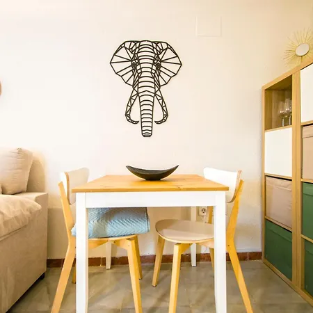 Apartamento Acogedor Y Coquetisimo De Diseno Muy, Muy, Muy Centrico Sevilha